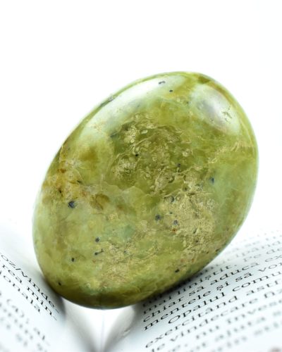 Opal Verde şlefuit de vânzare