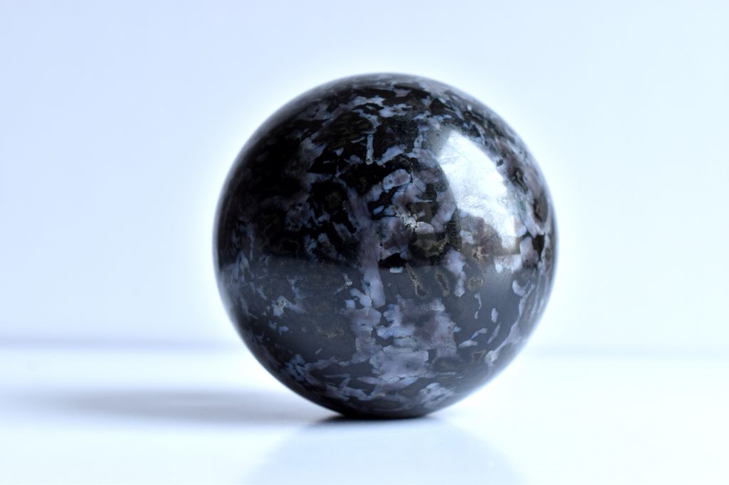 Sferă Indigo Gabbro, Merlinit Mistic de vânzare
