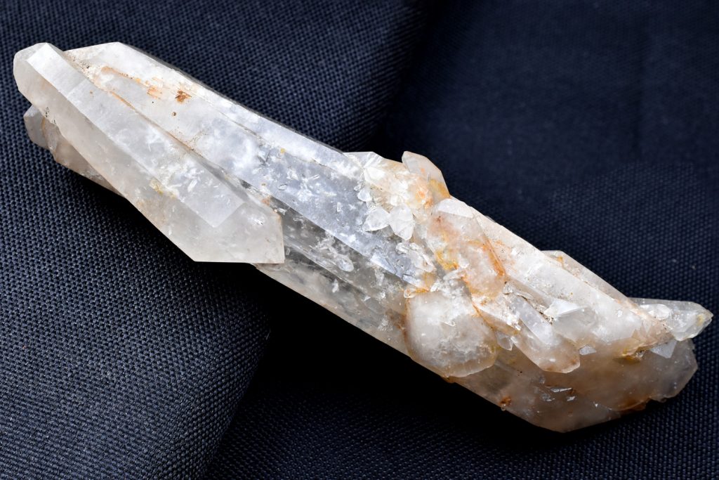 Cristal de cuarţ dublu terminat de vânzare